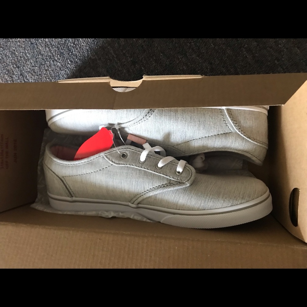 💗BRAND NEW VANS 💗